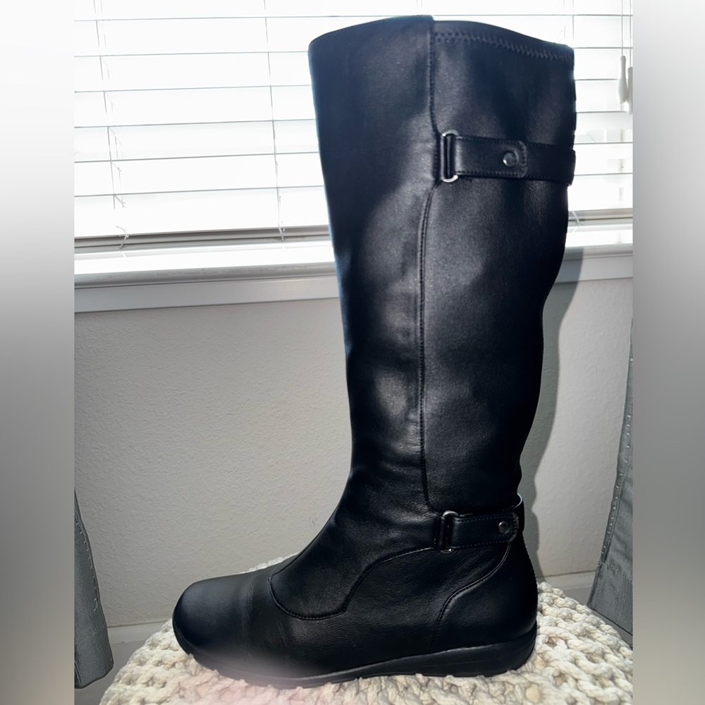 Women's Easyspirit Black Knee-High Boots